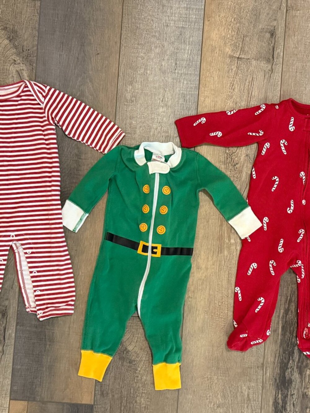 LOT OF 3 Holiday Pajamas 6-9m Carters Hanna Andersson Hudson Baby